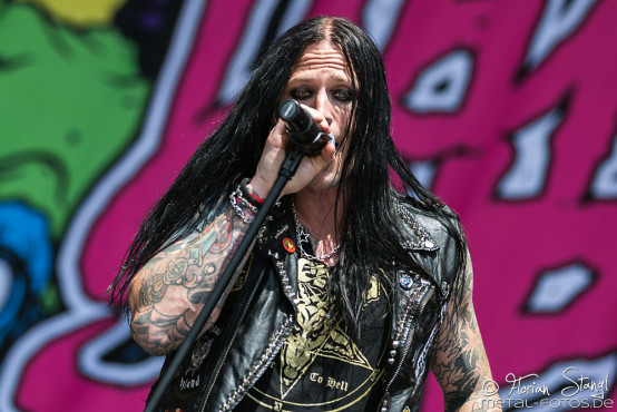 hardcore-superstar-bang-your-head-16-7-2015_0057