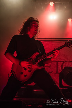 heaven-shall-burn-metal-invasion-vii-19-10-2013_33