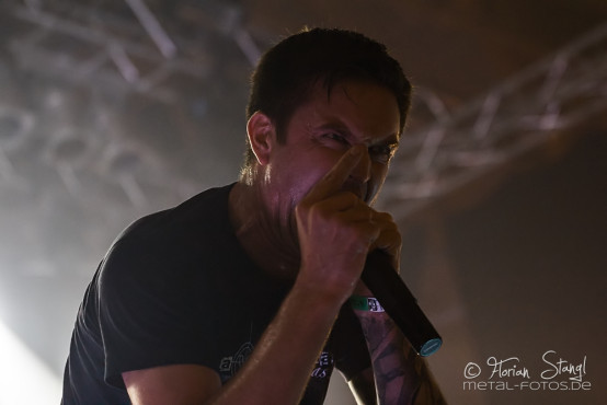 heaven-shall-burn-metal-invasion-vii-19-10-2013_40