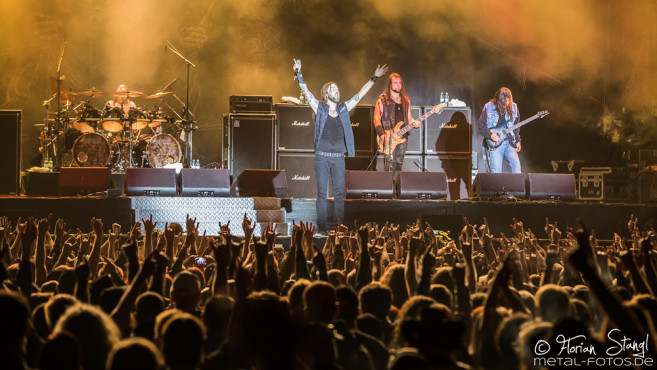 iced-earth-bang-your-head-2016-16-07-2016_0013