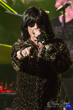 joe-lynn-turner-rock-meets-classic-arena-nuernberg-13-03-2014_0019