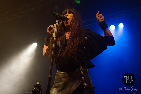 jutta-weinhold-metal-assault-wuerzburg-2-2-2013-33