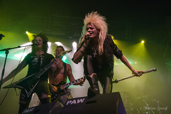 kissin-dynamite-30-11-2012-rockfabrik-nuernberg-18