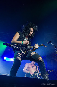 kissin-dynamite-30-11-2012-rockfabrik-nuernberg-34
