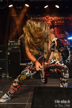 kissin-dynamite-pyraser-classic-rock-night-2013-20-07-2013-14