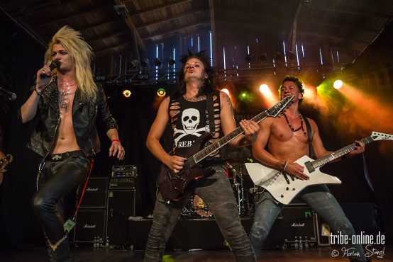 kissin-dynamite-pyraser-classic-rock-night-2013-20-07-2013-25