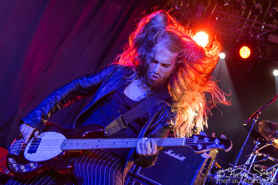 kissin-dynamite-classic-rock-night-8-8-2015_0004