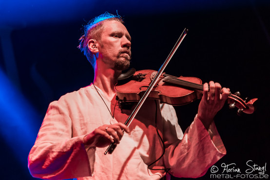 korpiklaani-bang-your-head-16-7-2015_0003