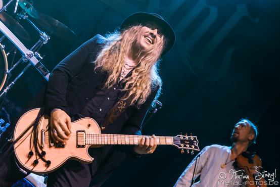 korpiklaani-bang-your-head-16-7-2015_0005