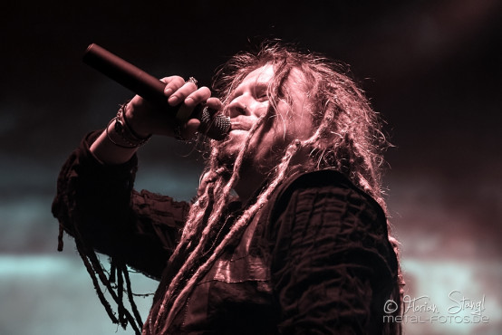 korpiklaani-stadthalle-fuerth-27-12-2013_01