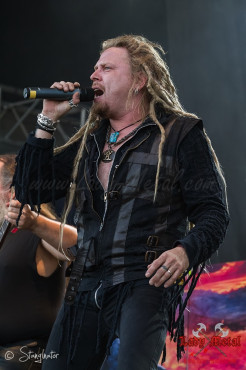 korpiklaani-summer-breeze-2013-15-08-2013-51