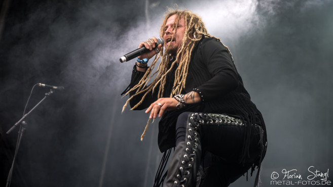 korpiklaani-summer-breeze-2016-20-08-2016_0021