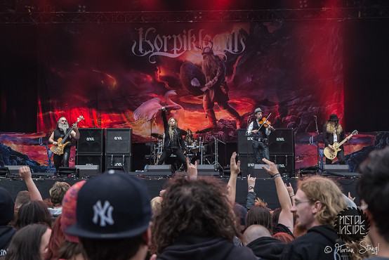 korpiklaani-with-full-force-2013-30-06-2013-39