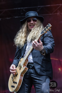 korpiklaani-with-full-force-2013-30-06-2013-46