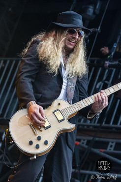 korpiklaani-with-full-force-2013-30-06-2013-48