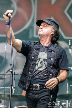 krokus-masters-of-rock-11-7-2015_0071