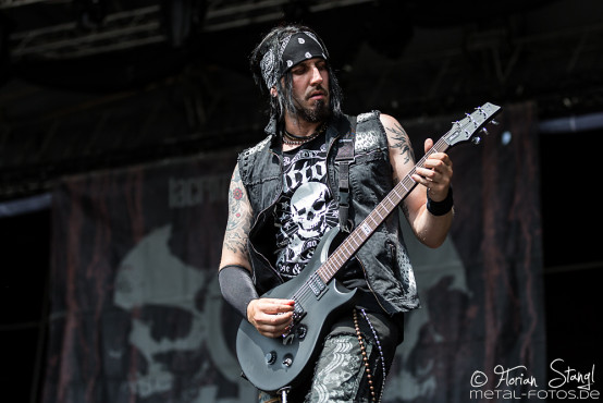 lacrimas-profundere-masters-of-rock-12-7-2015_0027