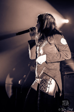 lacuna-coil-hirsch-nuernberg-11-11-2013_48