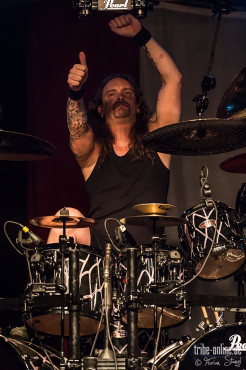 lingua-mortis-orchestra-feat-rage-hirsch-nuernberg-20-12-2013_57