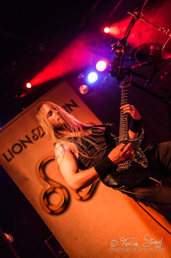 lion-twin-hirsch-nuernberg-16-9-2014_0045