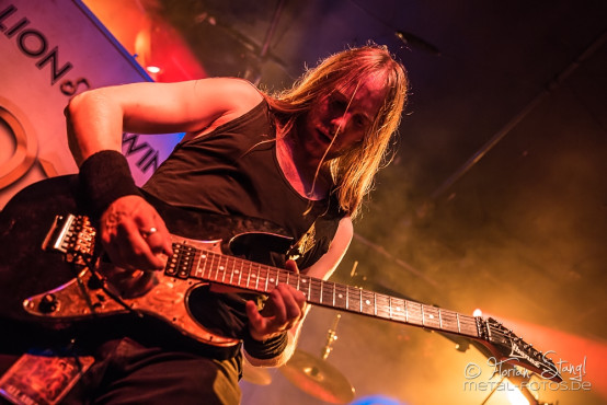 lion-twin-hirsch-nuernberg-16-9-2014_0059