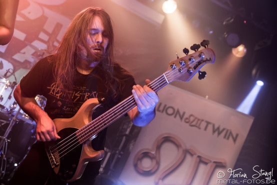 lion-twin-rockfabrik-nuernberg-29-03-2015_0029