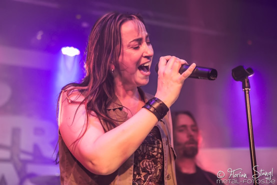 lion-twin-rockfabrik-nuernberg-29-03-2015_0037