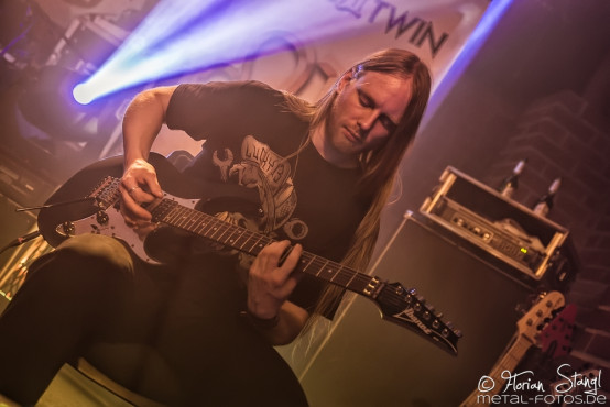 lion-twin-rockfabrik-nuernberg-29-03-2015_0059
