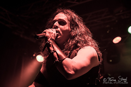 majesty-18-1-2013-musichall-geiselwind-19
