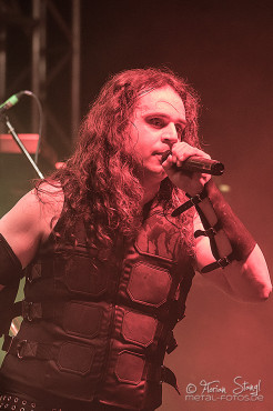 majesty-18-1-2013-musichall-geiselwind-48