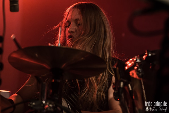 majesty-hirsch-nuernberg-20-12-2013_50