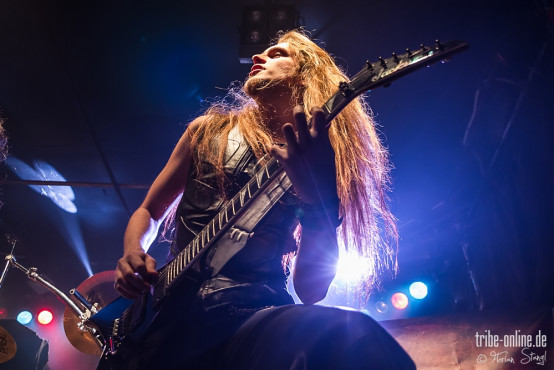 majesty-hirsch-nuernberg-20-12-2013_51