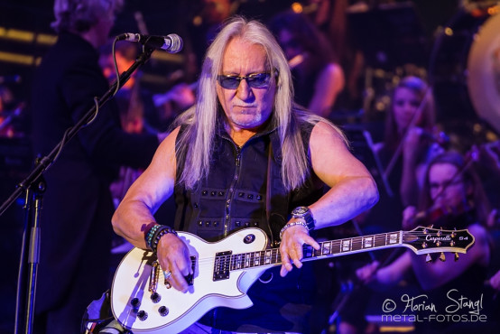 mick-box-bernie-shaw-rock-meets-classic-arena-nuernberg-13-03-2014_0022