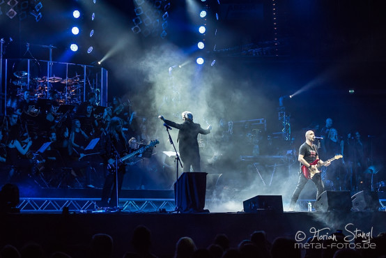 mick-box-bernie-shaw-rock-meets-classic-arena-nuernberg-13-03-2014_0027