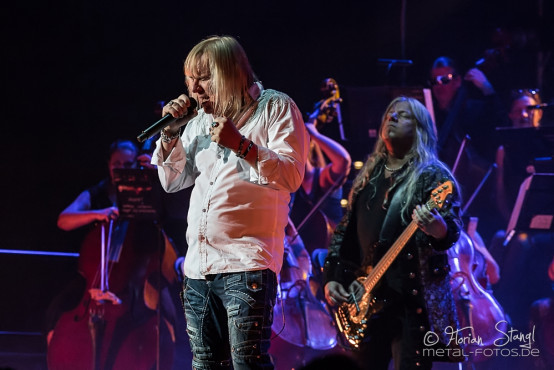mick-box-bernie-shaw-rock-meets-classic-arena-nuernberg-13-03-2014_0031