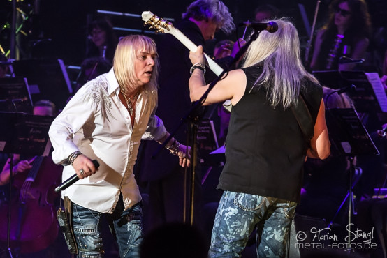 mick-box-bernie-shaw-rock-meets-classic-arena-nuernberg-13-03-2014_0048