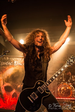 mystic-prophecy-rockfabrik-nuernberg-15-10-2014_0009