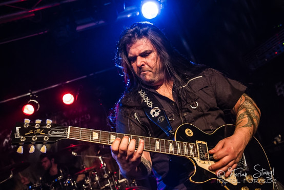 mystic-prophecy-komma-esslingen-08-03-2014_0003