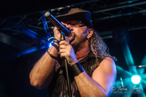 mystic-prophecy-komma-esslingen-08-03-2014_0042