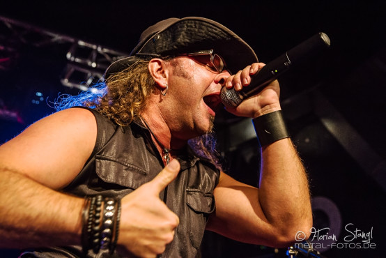 mystic-prophecy-komma-esslingen-08-03-2014_0056
