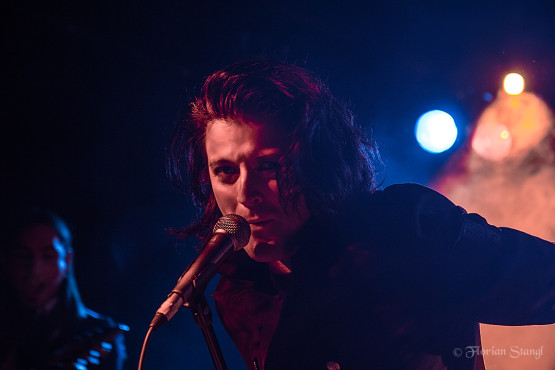 neonfly-5-11-2012-hirsch-nuernberg-1