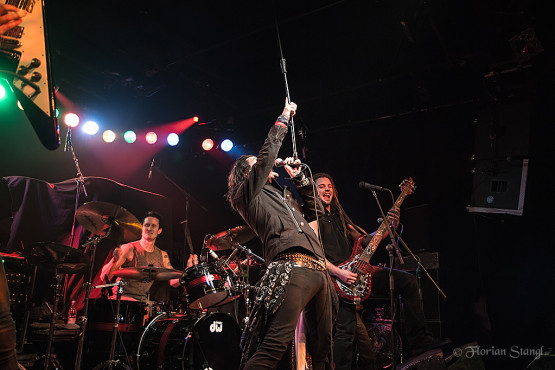 neonfly-5-11-2012-hirsch-nuernberg-12