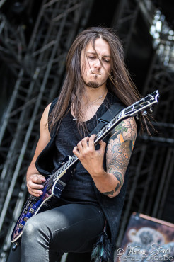 neonfly-masters-of-rock-10-7-2015_0046