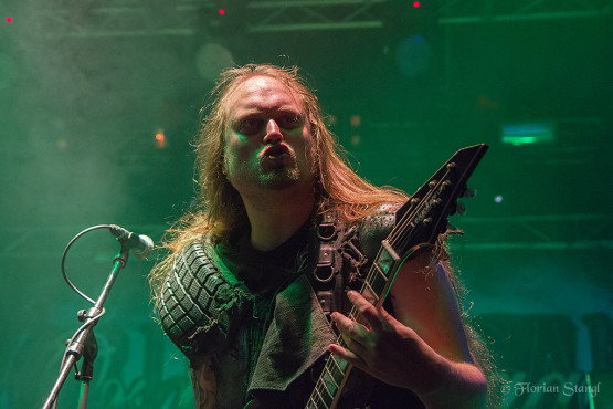 orden-ogan-1-12-2012-musichall-geiselwind-21