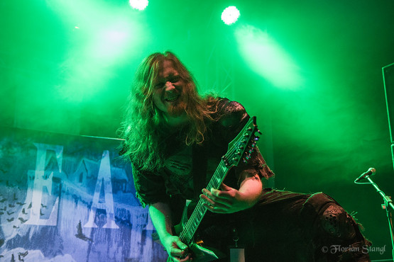 orden-ogan-1-12-2012-musichall-geiselwind-28