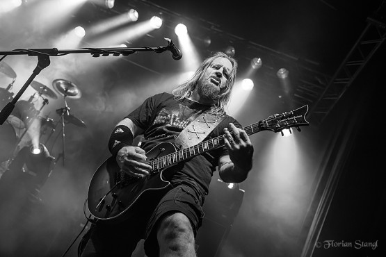 overkill-12-10-2012-musichall-geiselwind-37