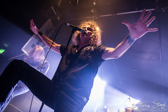 overkill-hirsch-nuernberg-9-11-2014_0025