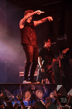 papa-roach-rockfabrik-nuernberg-16-11-2013_31