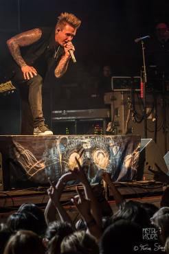 papa-roach-rockfabrik-nuernberg-16-11-2013_42