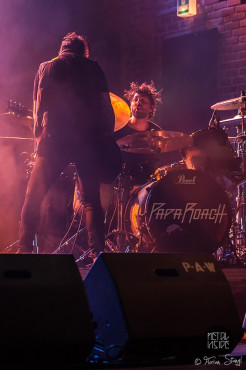 papa-roach-rockfabrik-nuernberg-16-11-2013_43